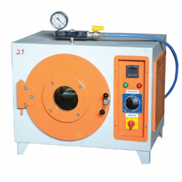 Vacuum Oven